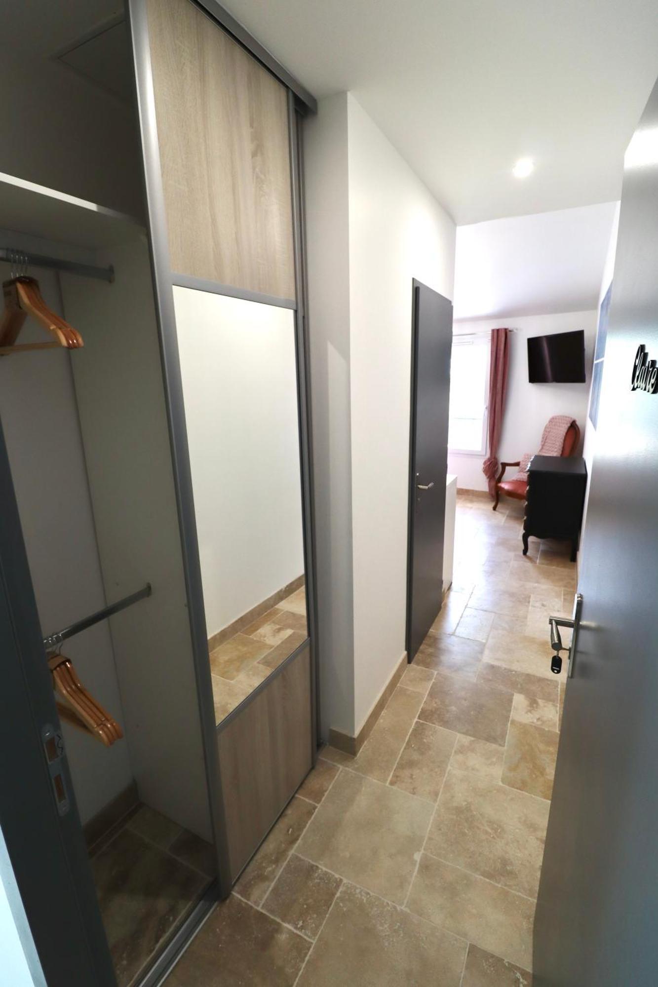 Chambres D'Hotes Avec Jacuzzi Et Piscine Au Mas De Cadoule Saint-Just  Pokój zdjęcie