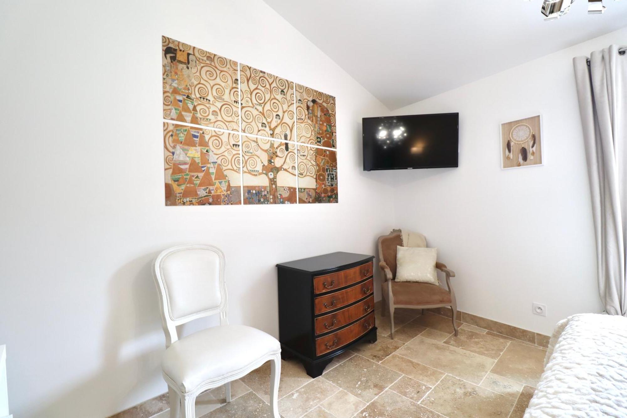 Chambres D'Hotes Avec Jacuzzi Et Piscine Au Mas De Cadoule Saint-Just  Pokój zdjęcie
