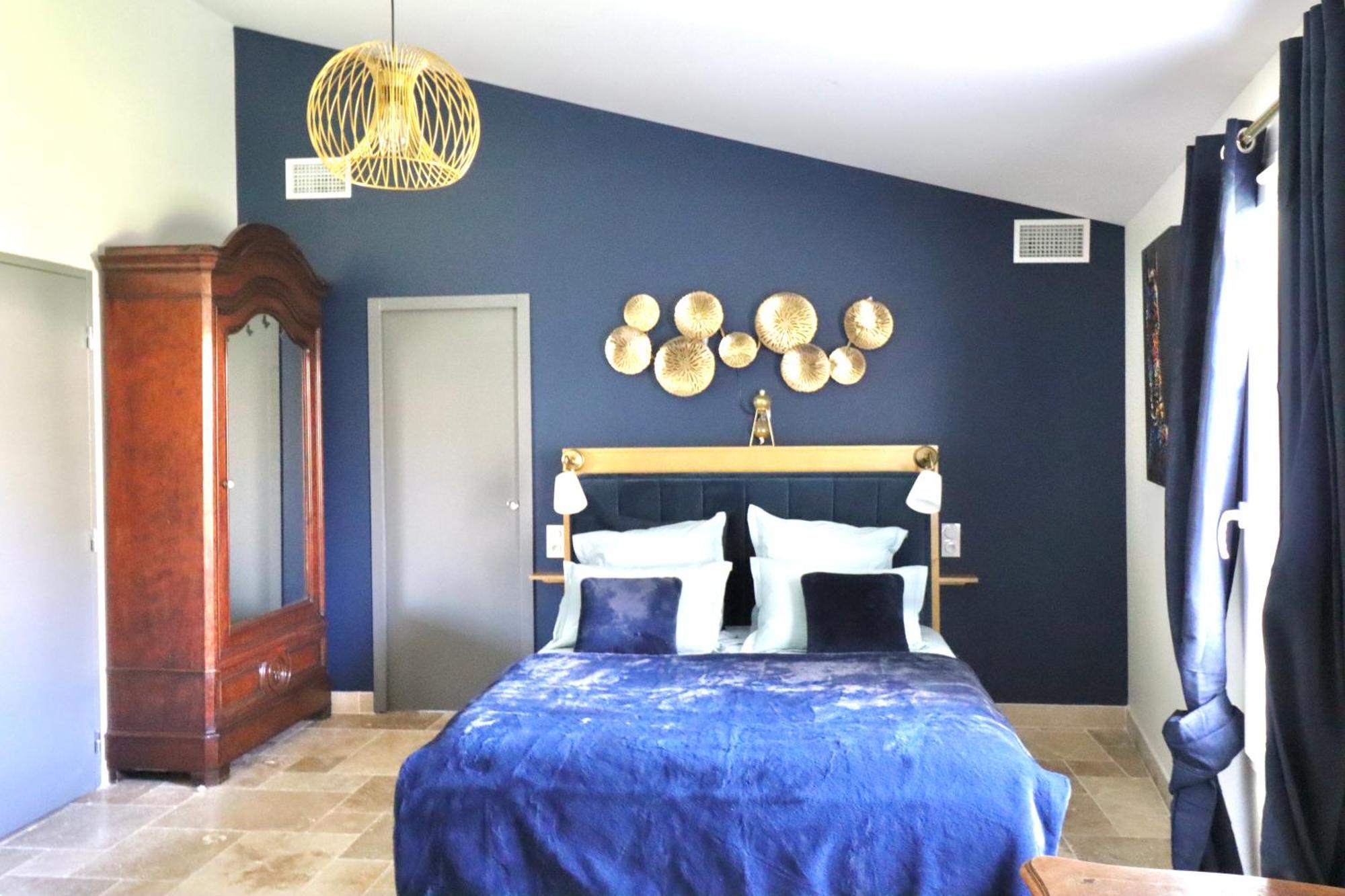 Chambres D'Hotes Avec Jacuzzi Et Piscine Au Mas De Cadoule Saint-Just  Pokój zdjęcie
